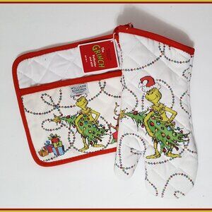 NEW RARE Williams Sonoma The Grinch Oven Mitt & Potholder Set